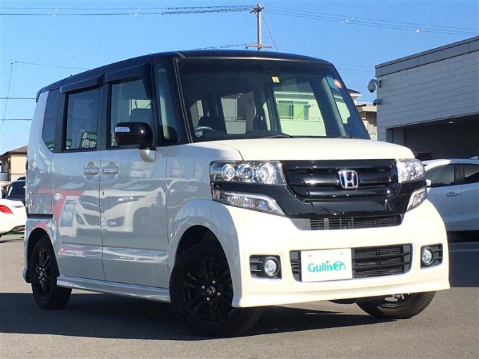 白黒ツートンn Box 車買取販売ならガリバーアウトレット2号明石店の中古車新着情報 中古車のガリバー