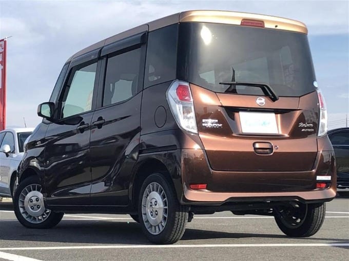 車買取 中古車販売ならガリバー鳥取店【新着在庫】日産 デイズルークス 入荷♬02