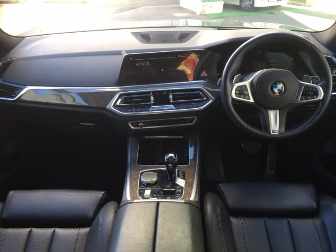☆ H31年式   BMW X5　XDrive35d Mスポーツエアサス　入荷しました！02
