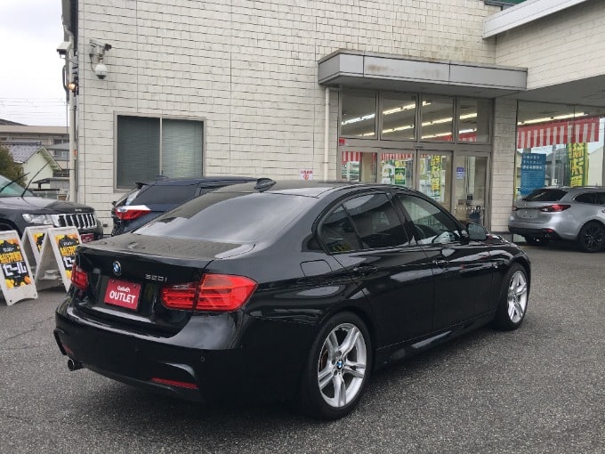 BMW320i入荷しました！02