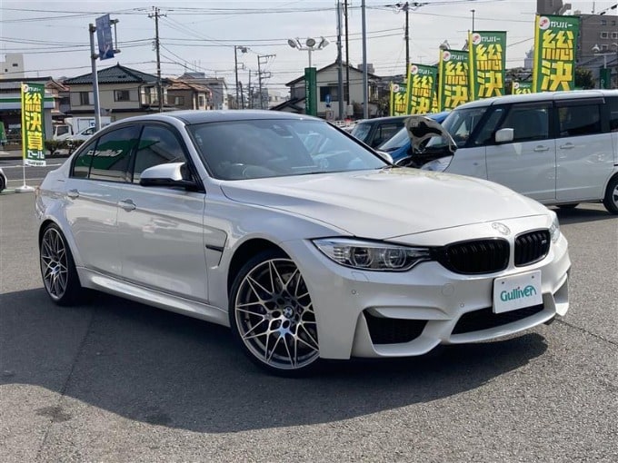 最新中古車情報 H30 Bmw M3 セダン コンペティション 車買取販売ならガリバー平塚四之宮店の中古車新着情報 G 中古車のガリバー