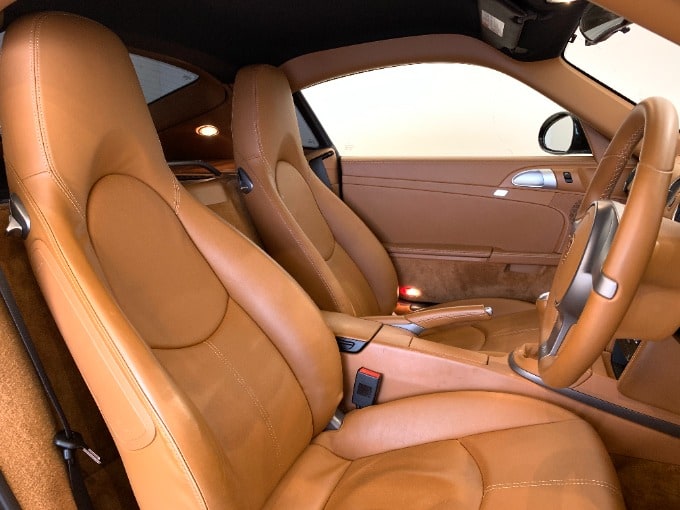 【新着在庫】ポルシェ ケイマン (987型) が入荷いたしました！02