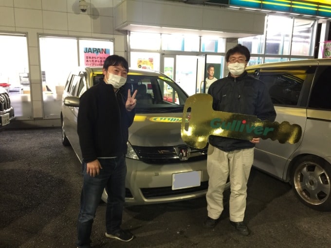 アイシス ご納車させて頂きました。01