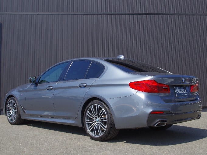 2018年式 BMW 523d Mスポーツ ハイラインPKG イノベーションPKG 入荷致しました。03