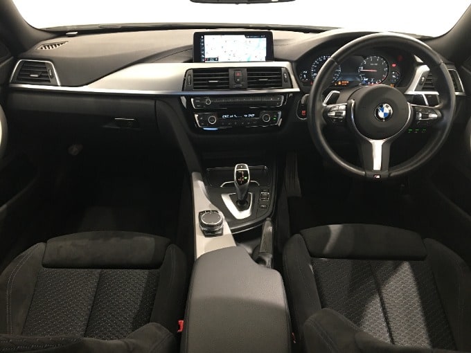 2018年式 BMW 420iグランクーペ Mスポーツ 入荷致しました！02