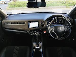 ホンダ ヴェゼル RS H31年式の中古車が入荷しました！02