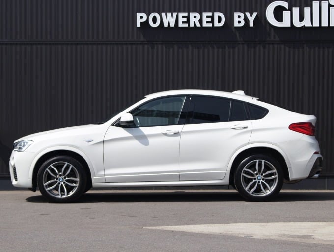 ＢＭＷ　Ｘ４入庫！02