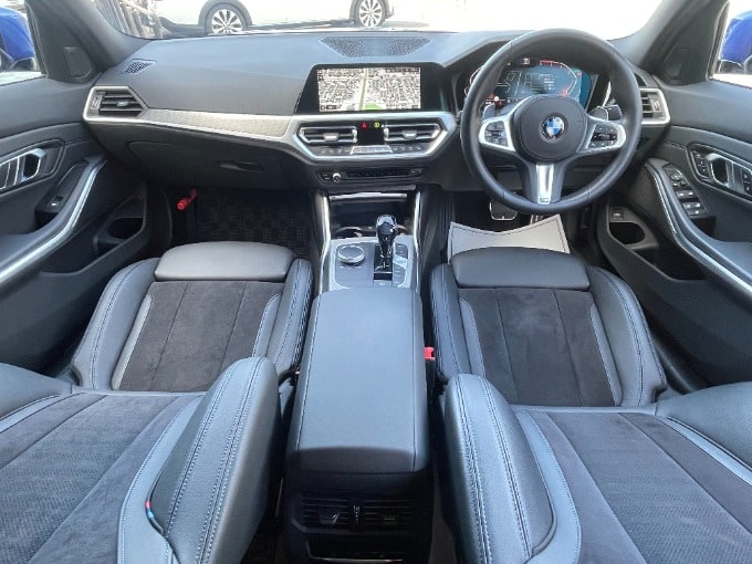 ☆'20 ＢＭＷ ３２０ｄ ☆03