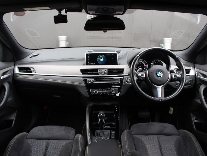 BMW X203