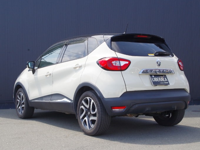 2015年式 ルノー キャプチャー インテンス 入荷致しました。03