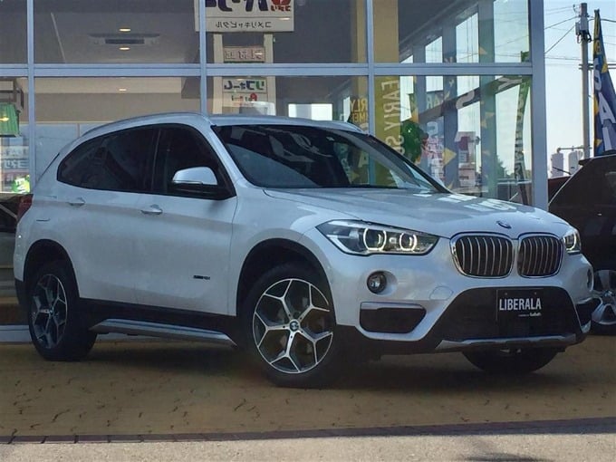 ＢＭＷ Ｘ１ ｓＤｒｉｖｅ １８ｉ Ｘライン（ディーラー車）入荷しました01