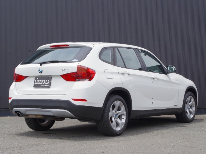 2013年式　BMW X1 Sドライブ18i 入荷致しました。02