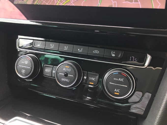 VW　パサートT-DI　ハイラインのご紹介♪06