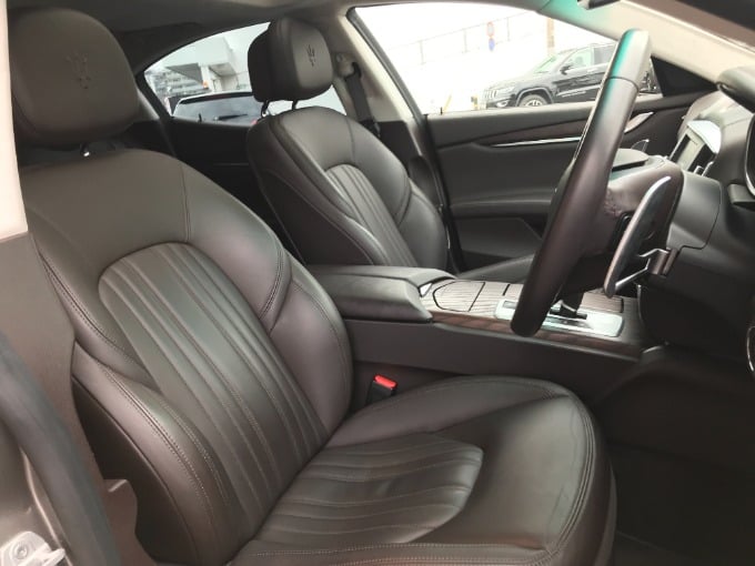 マセラティ・ギブリ　ベースグレードのご紹介♪04