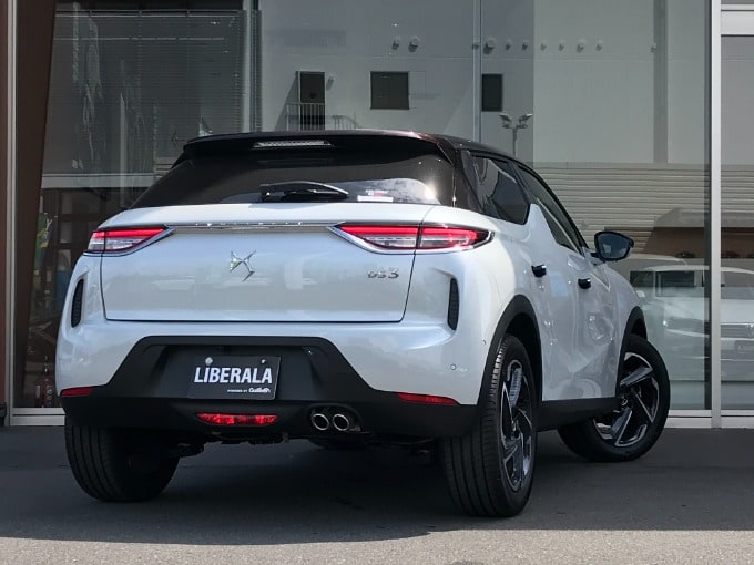 シトロエンDS３・クロスバックグランシックのご紹介です♪02