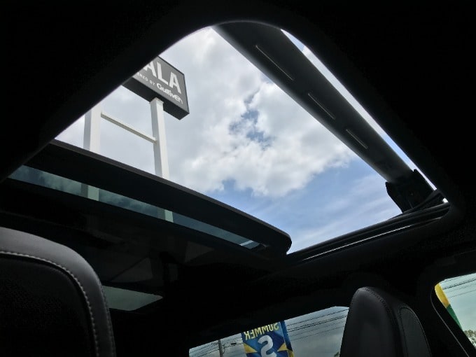 プジョー5008　GTブルーHDIのご紹介です♪06