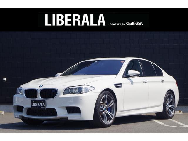おすすめ車両!BMW　M５！！！01