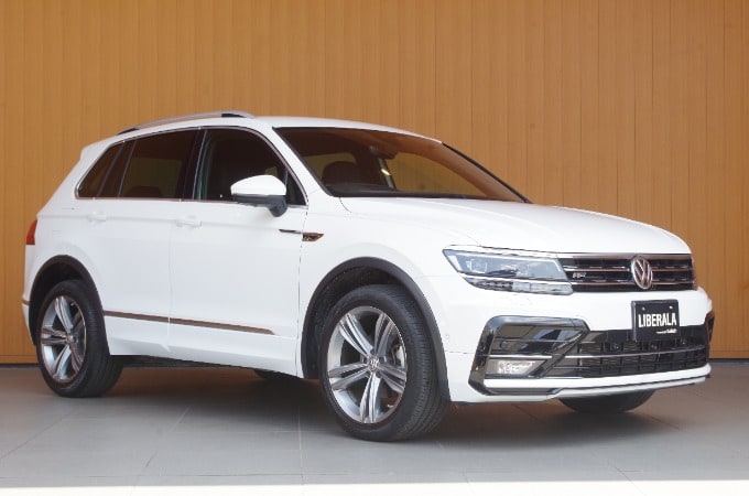 お車のご紹介!!VW ティグアン TDI 4モーション　Rライン01