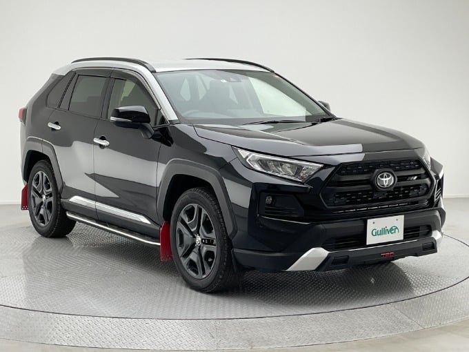 【新着車両】R2年式　トヨタRAV4　アドベンチャー　入庫しました！！01