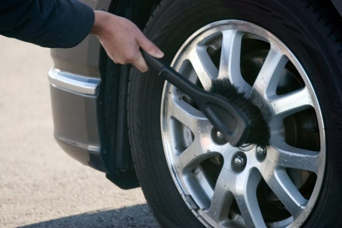 車のメンテナンス　消耗品について01