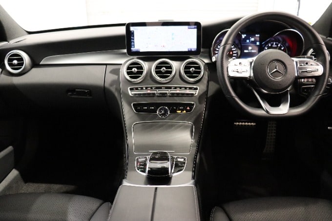 2018年式 M・ベンツ Cクラスワゴン 入荷致しました!!!02