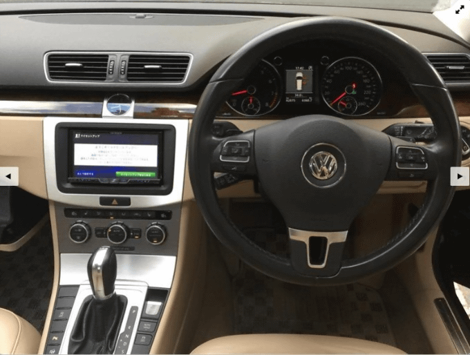 《新入荷情報》 14 ＶＷ パサート ヴァリアント ＴＳＩ ハイラインBM02