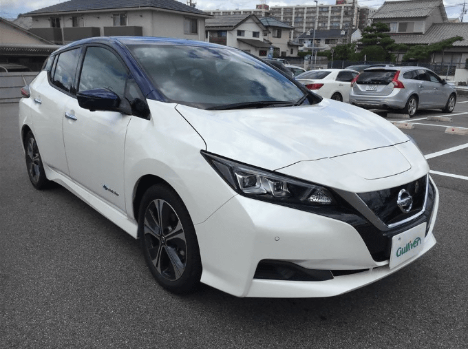 ☆入荷情報！R02 日産 リーフ Ｘ Ｖセレクション☆★お問い合わせはこちらまで 03-3654-8555★01