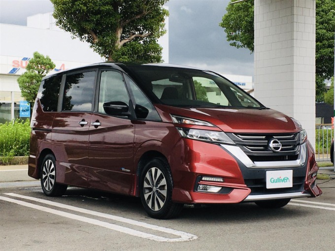 日産 セレナ ハイウェイスタープロパイロットED H28年式の中古車が入荷しました！01