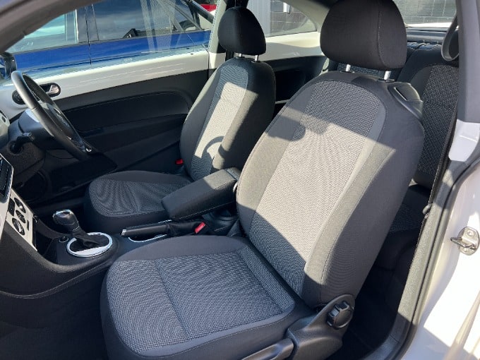 【2013年　VW ザ・ビートル】入荷いたしました！！03