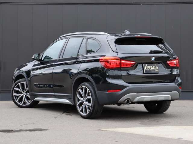 BMW　X104