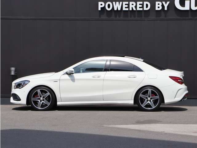 メルセデス・ベンツ　CLA２５０入庫！02