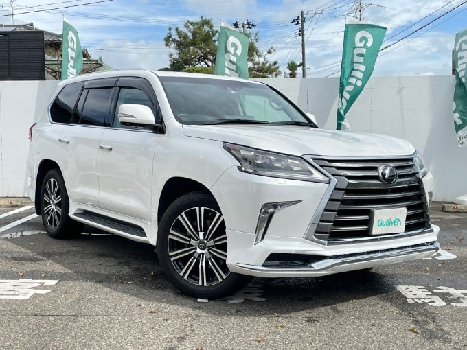 【最新入荷情報♪】R01 LEXUS LX 570 入荷いたしました！！01