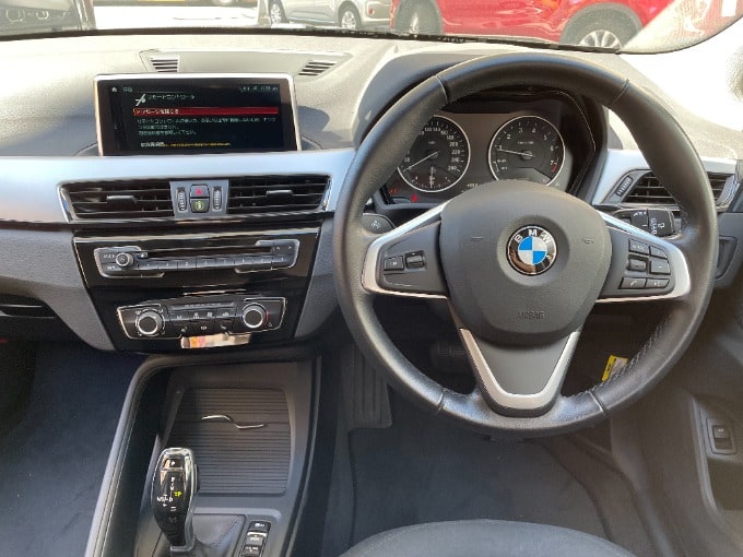 《新入荷情報》BMW X1 03