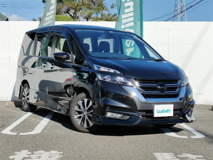 【最新入荷情報♪】H29 日産 セレナ ハイウェイスター 入荷いたしました！！01