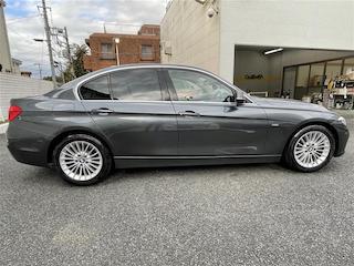 ☆最新入庫情報☆  '16 ＢＭＷ ３２０ｄ ラグジュアリー（ディーラー車）06