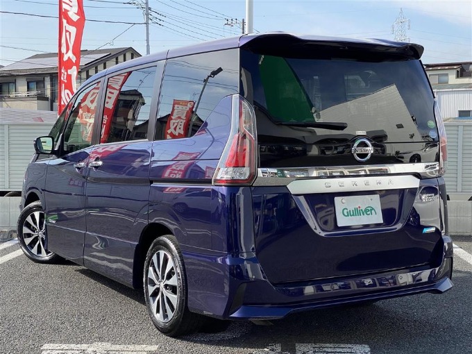 日産　H29年式　セレナ　ハイウェイスター　Vセレクションの中古車が入荷しました！02