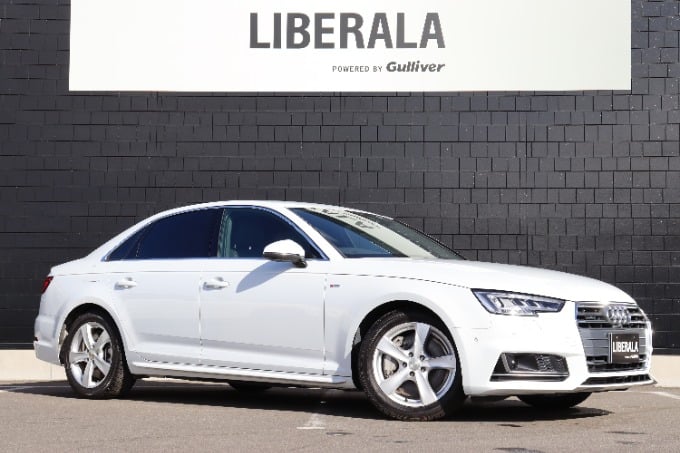 【2017年　Audi A4 2.0TFSIクワトロSラインpkg】入荷いたしました！！01
