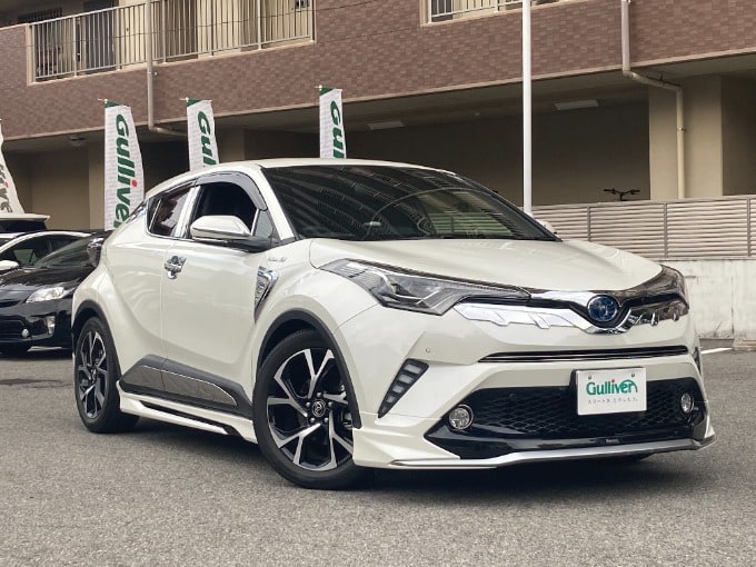 ☆ご入庫のお知らせ☆ H30 トヨタ C-HR G LEDエディション01