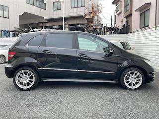 ☆最新入庫情報☆   '10 Ｍ・ベンツ Ｂ１８０ （ディーラー車）06