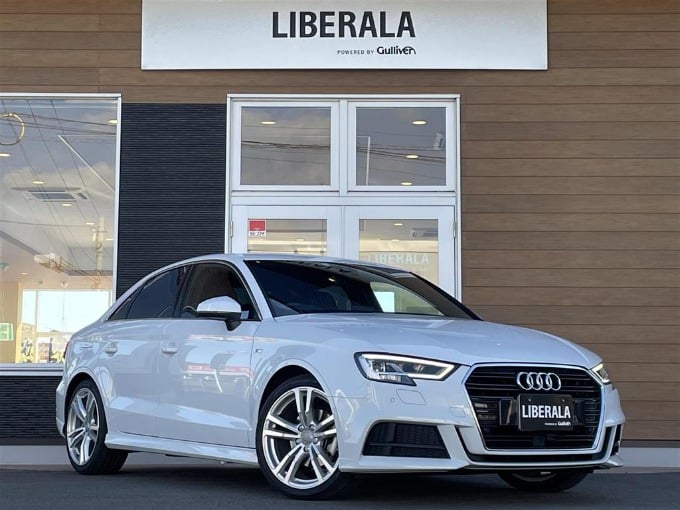 アウディ Ａ３ セダン １．４ ＴＦＳＩ スポーツ（ディーラー車）入荷しました01