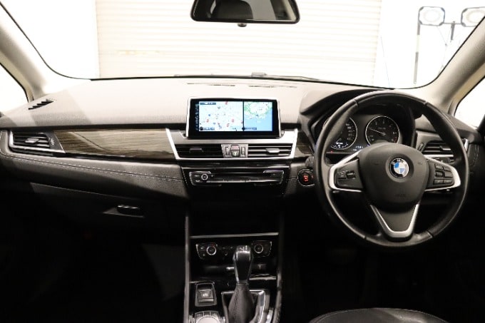 2017年式  BMW 2シリーズアクティブツアラー 入荷致しました02