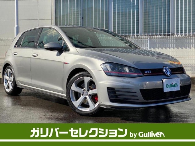 VW H28年式　ゴルフGTi 6MT車の中古車が入荷致しました！！01