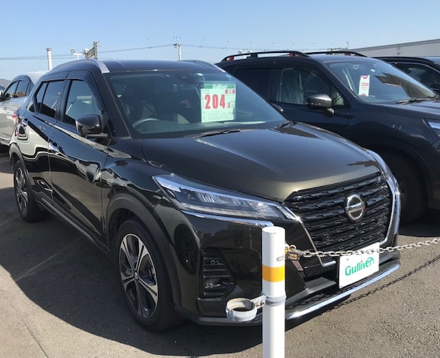 キックス！この色何色～？？【中古車・登録済未使用車】ミニバン・SUV01