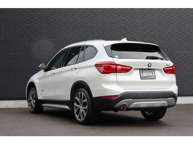 H29年式　BMW  X1　入荷致しました！！04