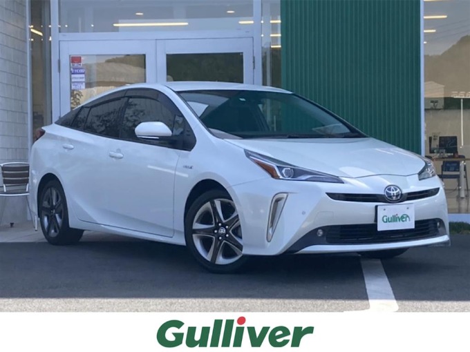 Welcome to Gulliver Uwajima 2019 TOYOTA PRIUS A TouringSelection02