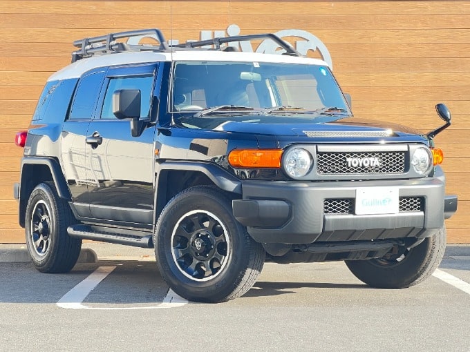 Ｈ２５ トヨタ ＦＪクルーザー入庫！中古車！４ＷＤ！寒冷地仕様！ルーフレール！01