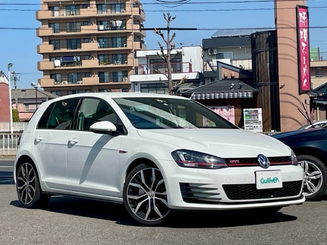 '15 VW ゴルフ　GTI  パフォーマンス（ディーラー車）入庫しました！01