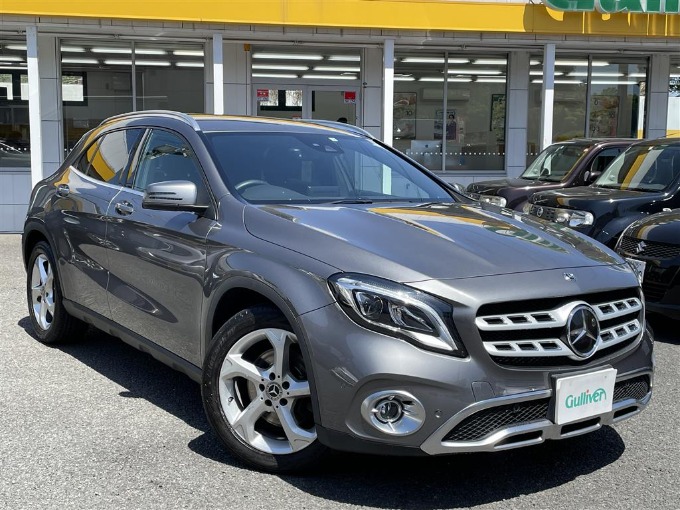 中古車入荷情報　'19 Ｍ・ベンツ ＧＬＡ２２０（ディーラー車）  ガリバー港北中央店01