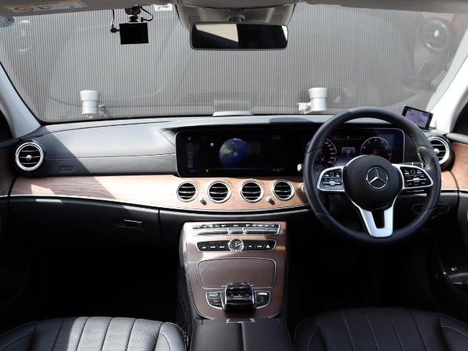 メルセデス・ベンツ　Eクラスワゴン！03