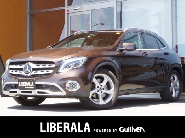 2017年式 メルセデス・ベンツ GLA220 4マチック 4WD 後期 プレミアムPKG 入荷致しました!!!01